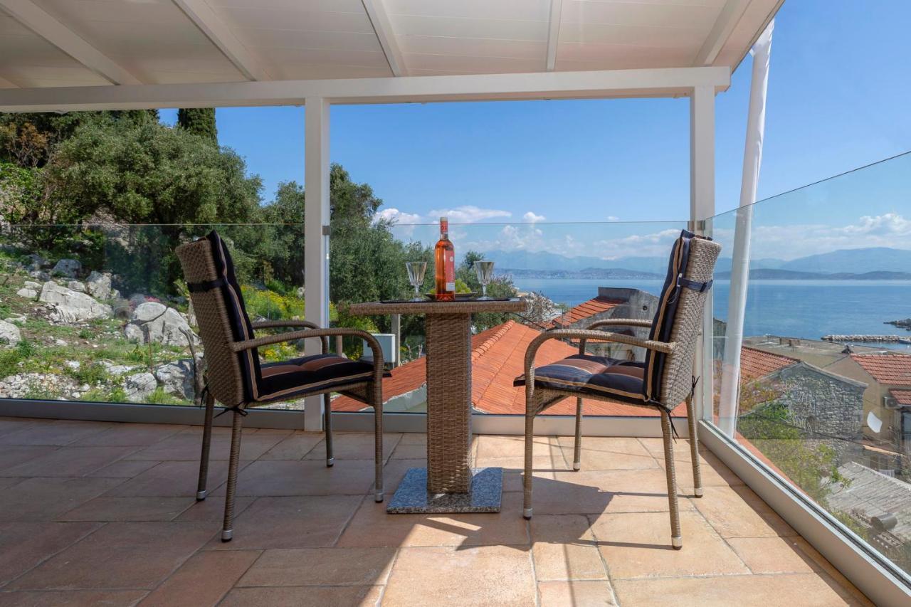 Solaris Methea- Luxury By The Castle * Kassiopi