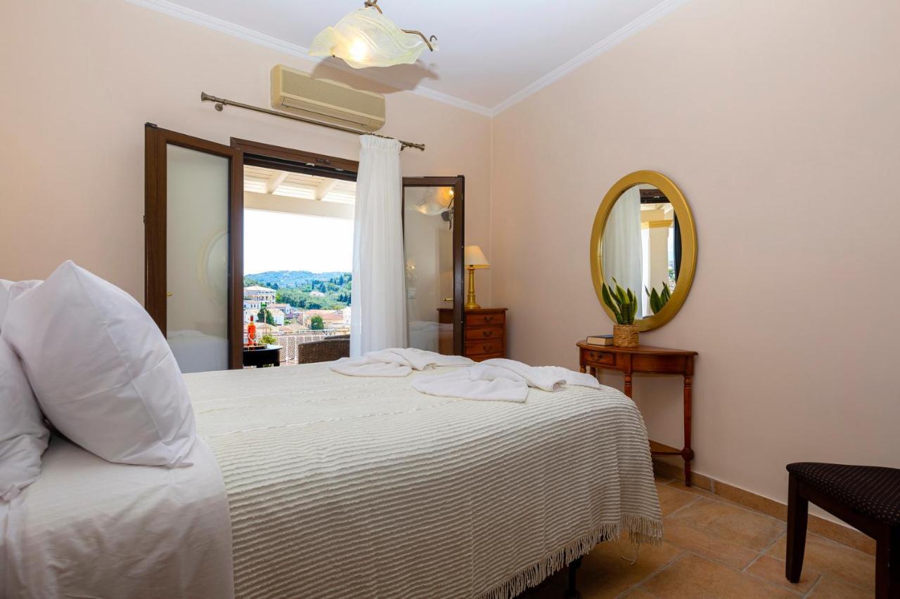 Solaris Methea- Luxury By The Castle Villa Kassiopi
