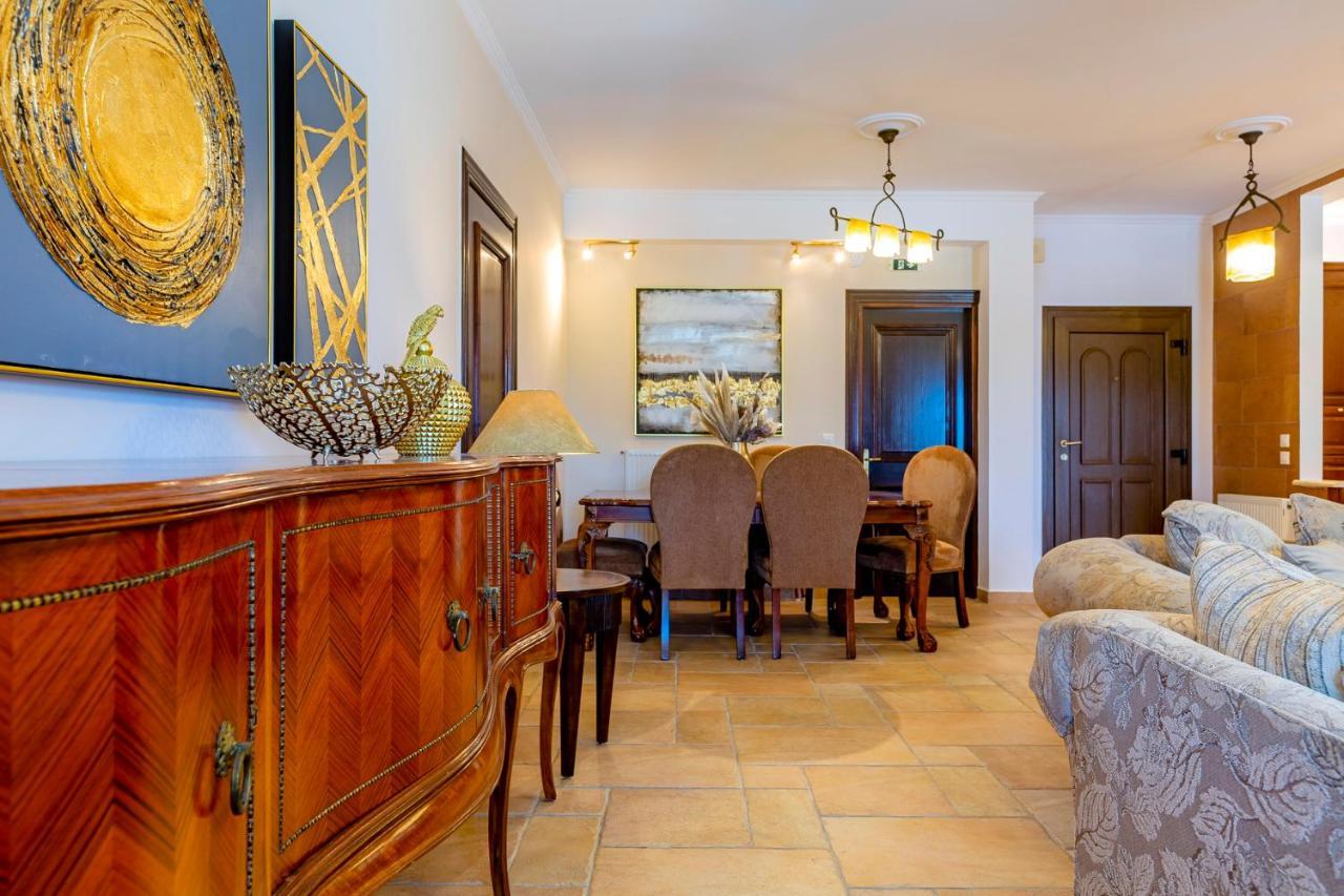 Solaris Methea- Luxury By The Castle * Kassiopi