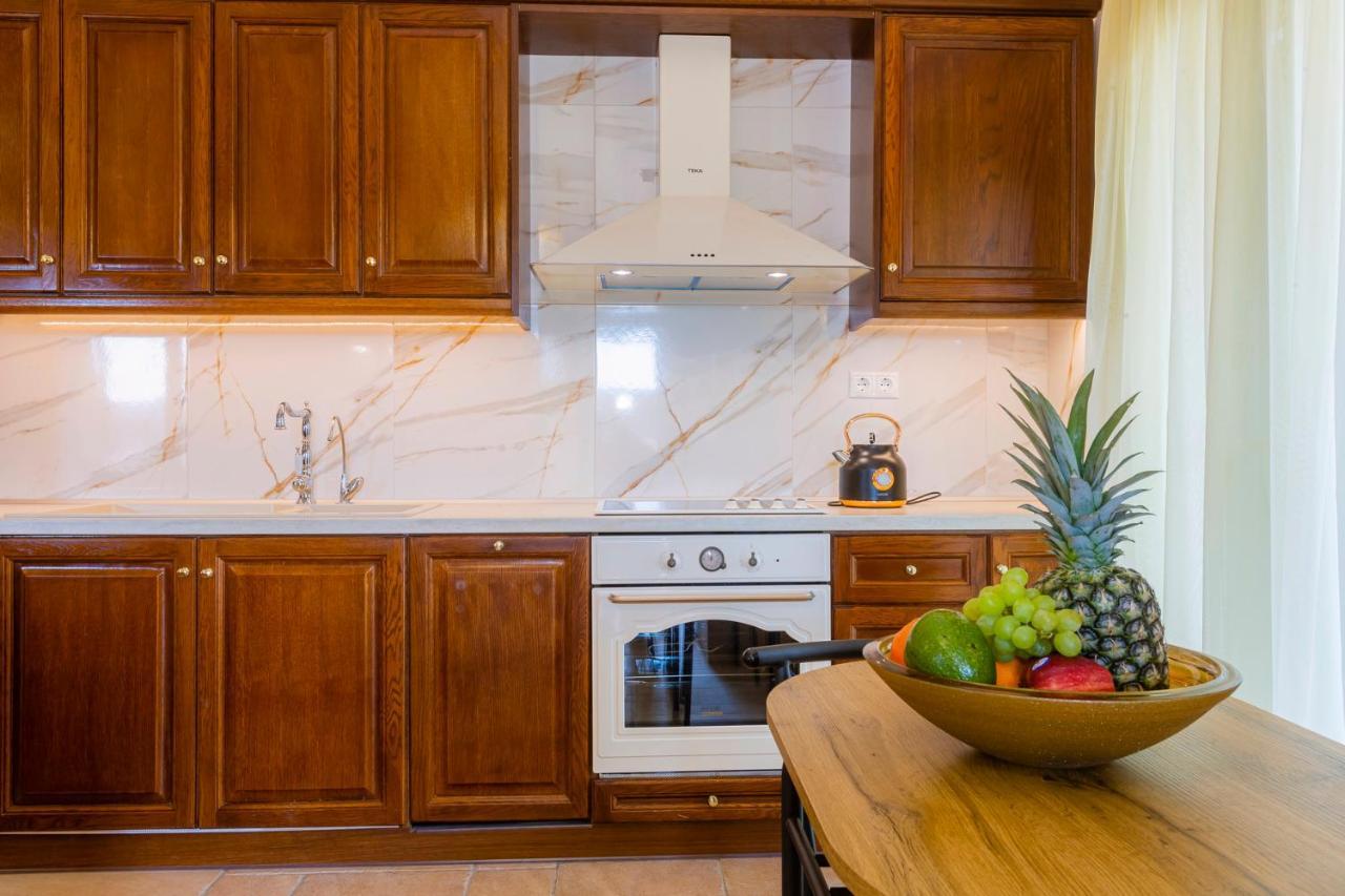 Solaris Methea- Luxury By The Castle Kassiopi