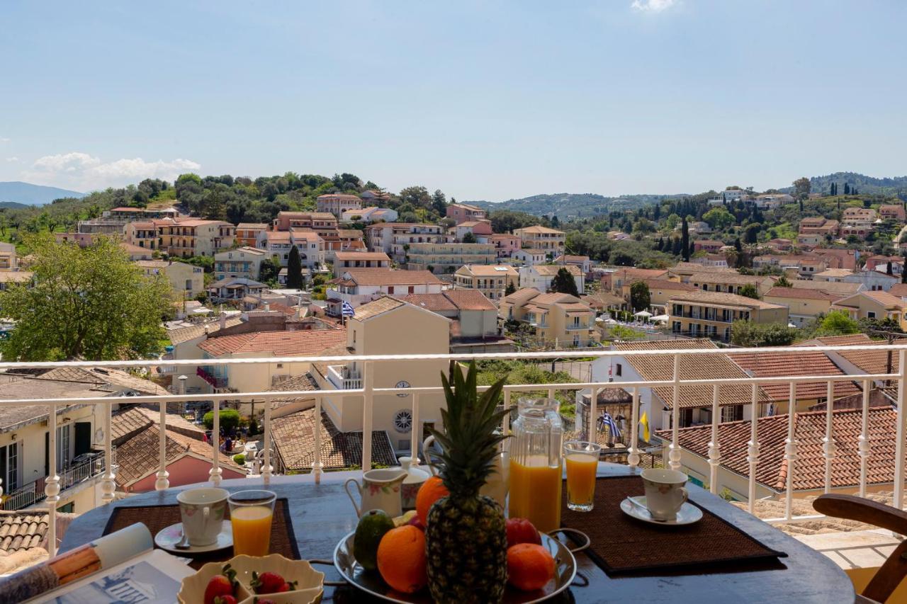 Villa Solaris Methea- Luxury By The Castle