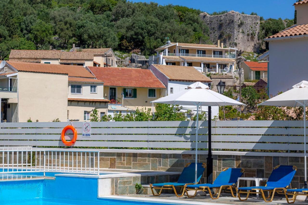 Solaris Methea- Luxury By The Castle Villa